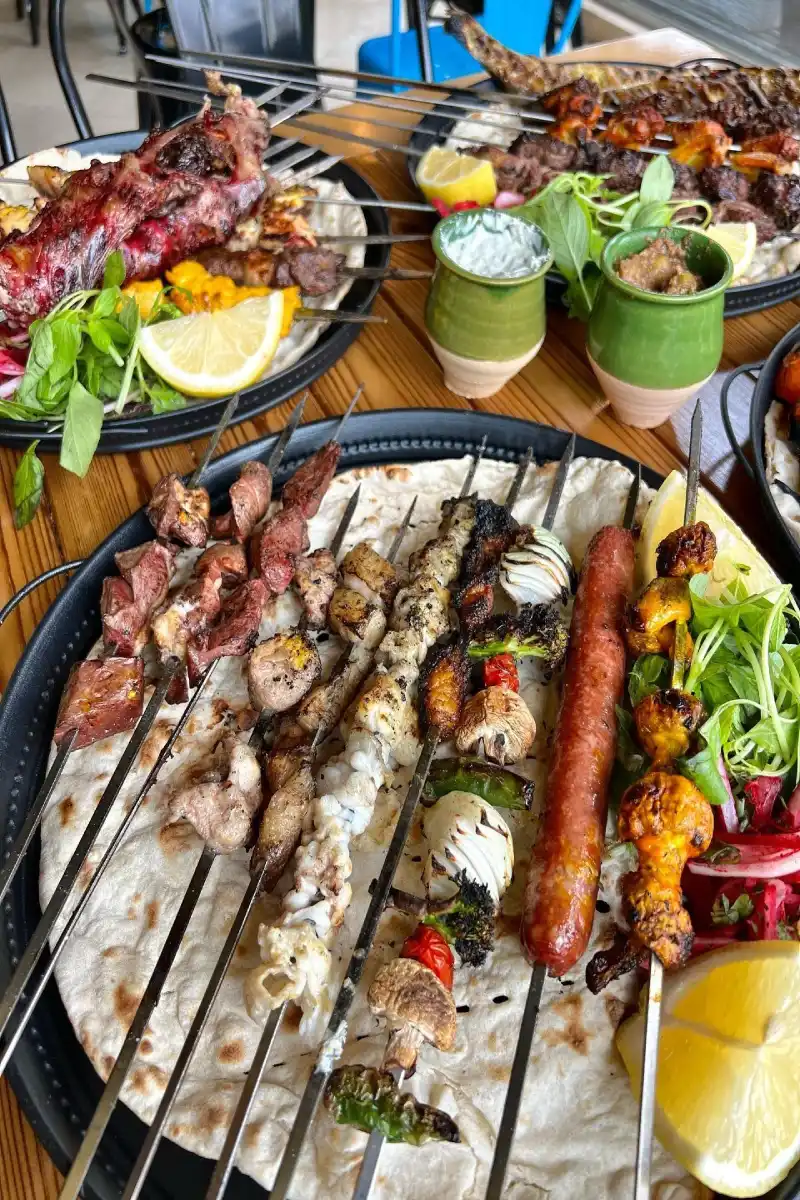 جگرسرای امیرخان (گل یخ)