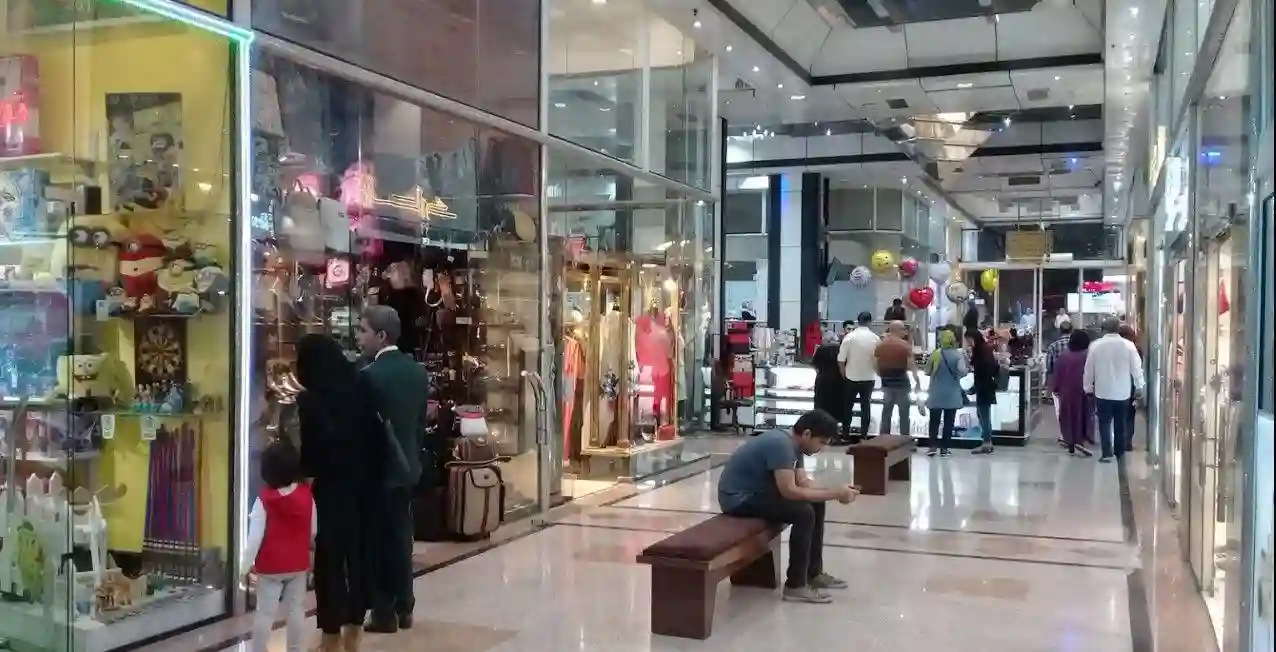 مرکز خرید نگین ظفر