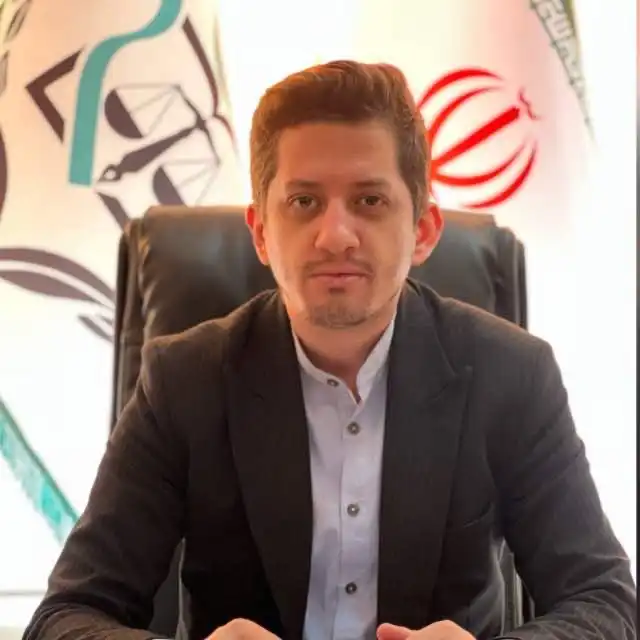 مظفر بیات وکیل حقوقی و مهاجرت