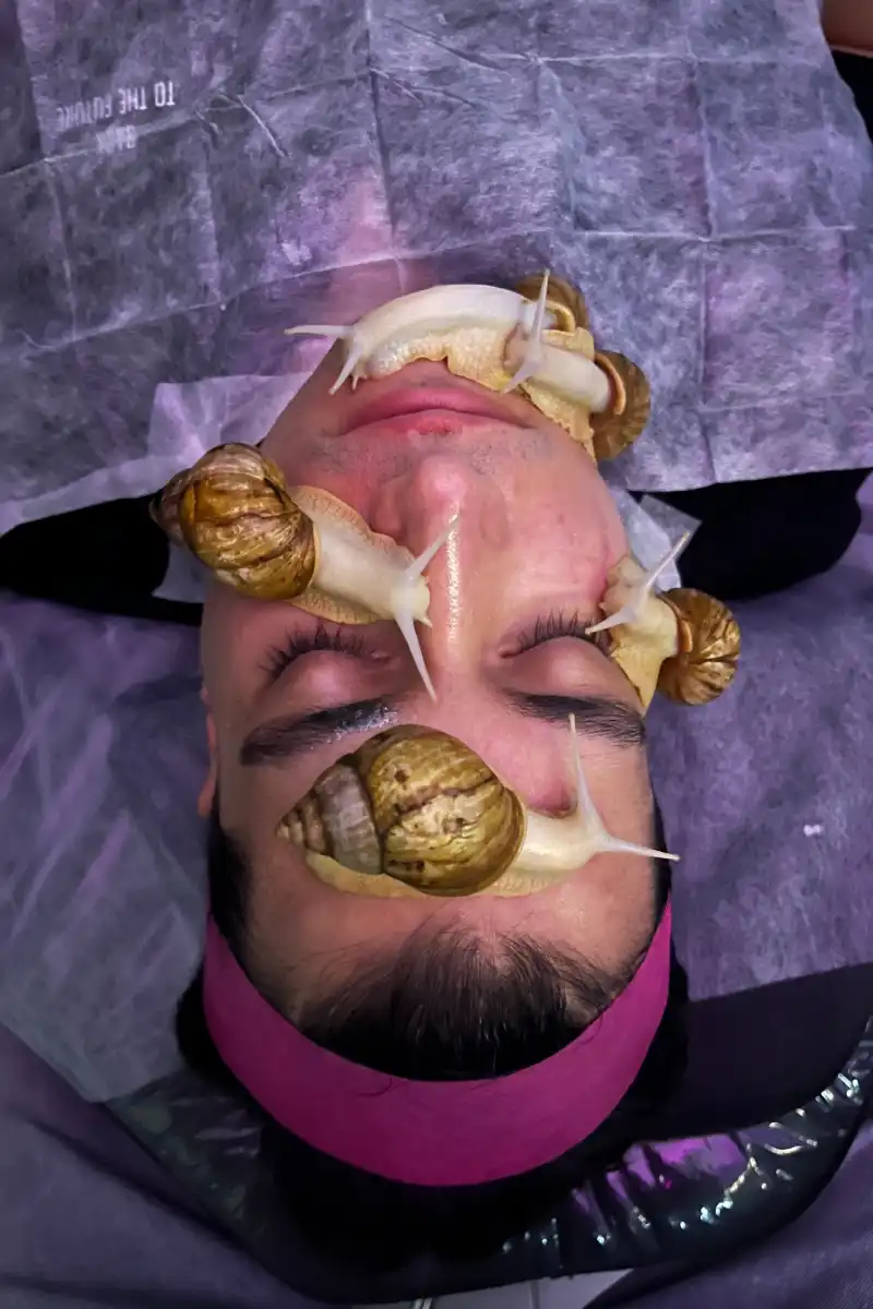 آرایشگاه و مرکز زیبایی مردانه کاتینو