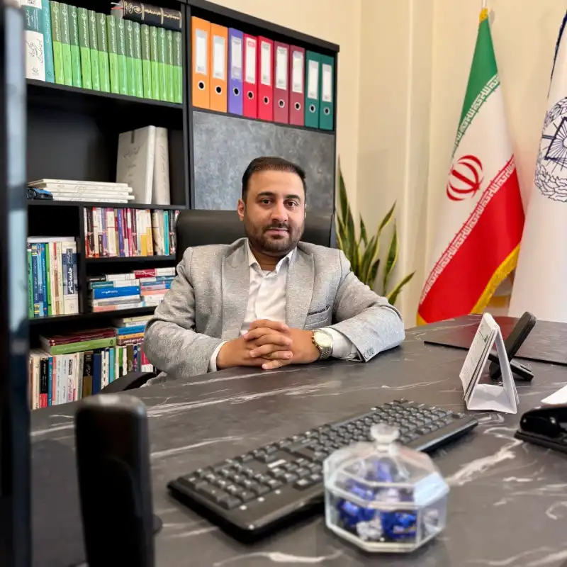 احسان ابراری وکیل پایه یک خانواده