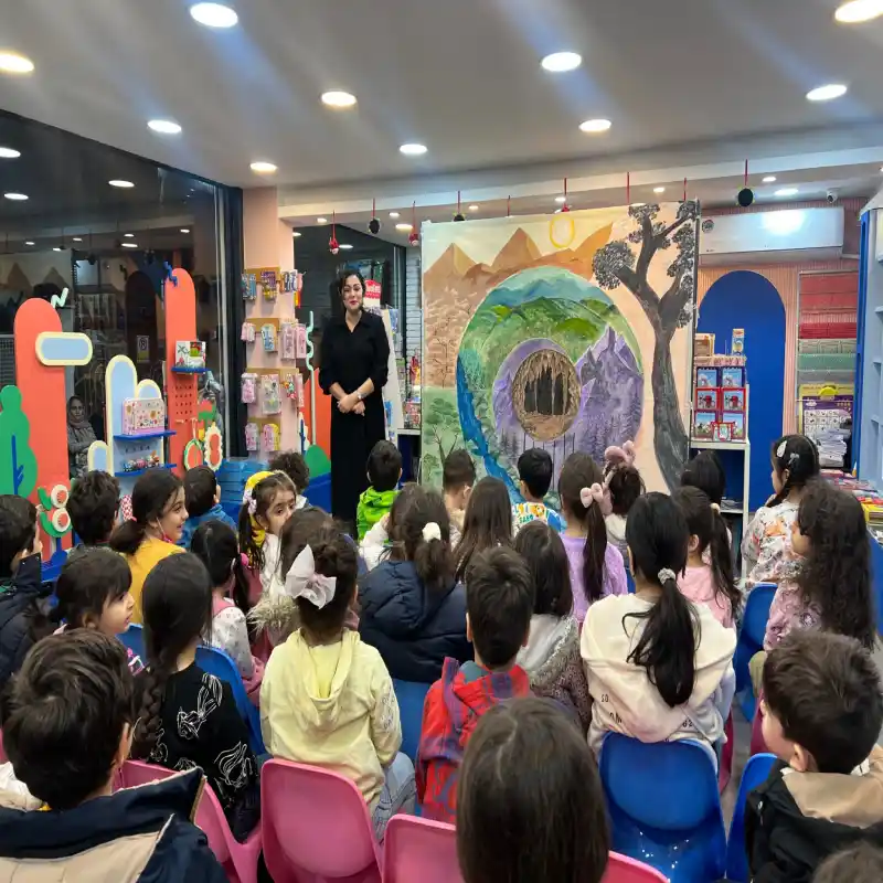 انتشارات خانه ادبیات (کودک و نوجوان)