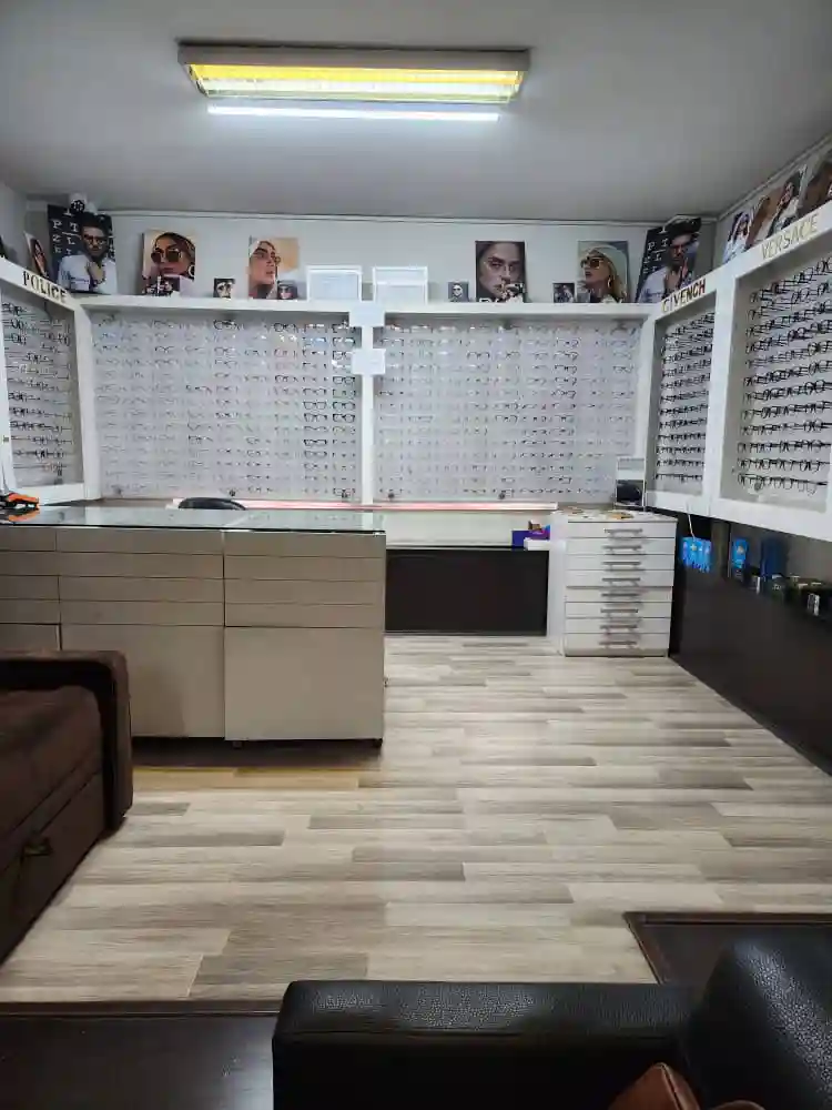 عینک فروشی بینایی سنجی نوین دید