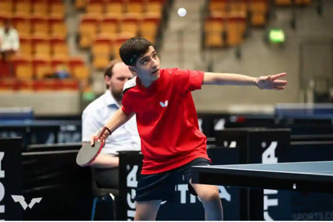 آکادمی پینگ پنگ آینده سازان (دو شعبه)