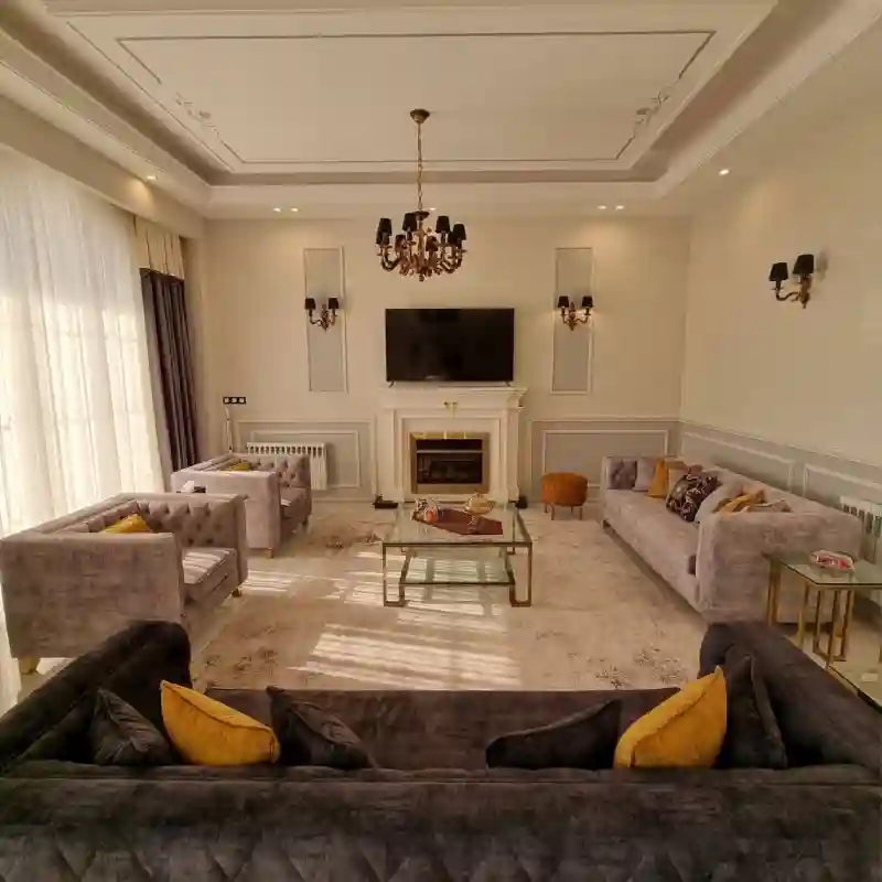 مبل لاموسکا