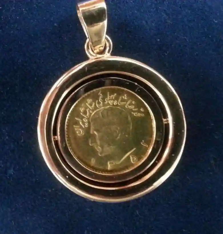 خدمات طلا و جواهر و فلزات زینتی رجبی