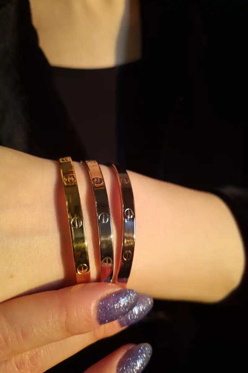 طلا کم اجرت مقصودی | طلافروشی مقصودی