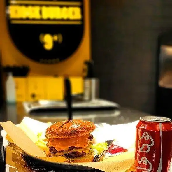 فودکورت رویال تراس