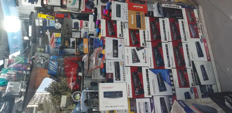 تزئینات لوکس اتومبیل های ایرانی وخارجی