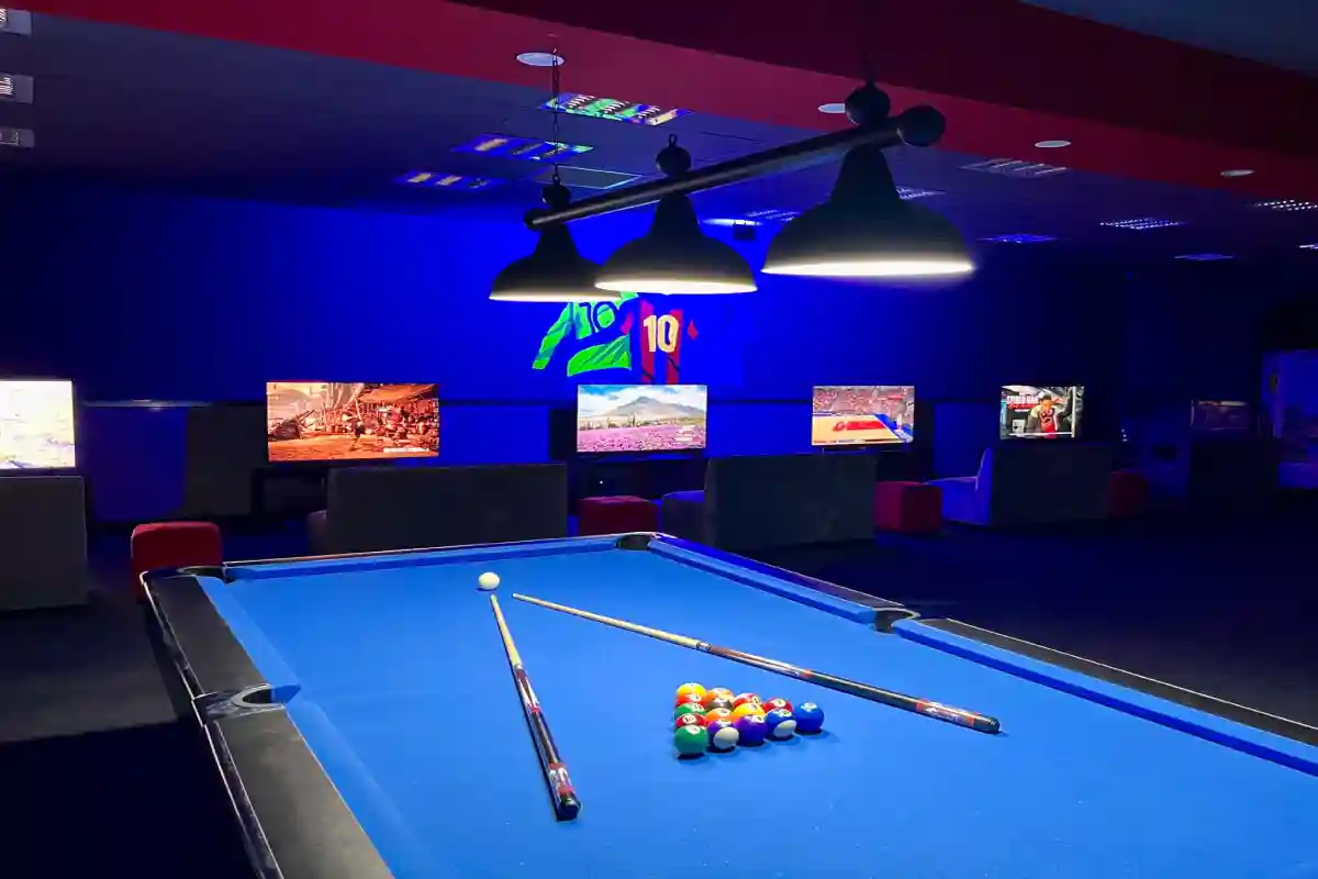 گیم نت اعجاز (XBOX _PS5 _بیلیارد)