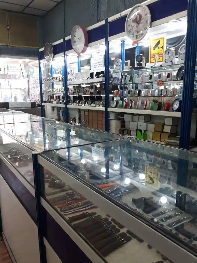 فروشگاه و تعمیرات ساعت ساعتی