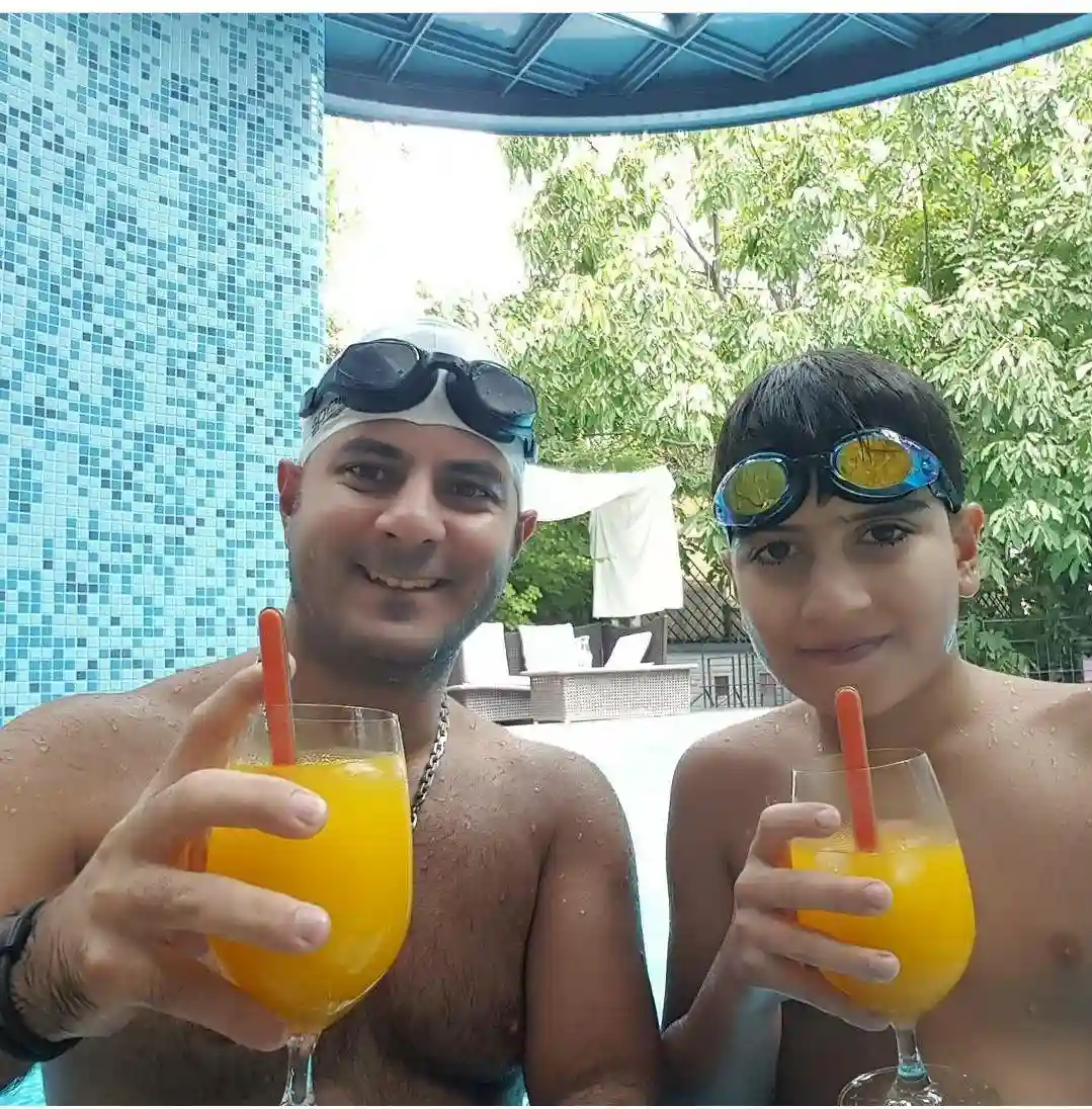 موسسه آموزشی شنا دریا امید