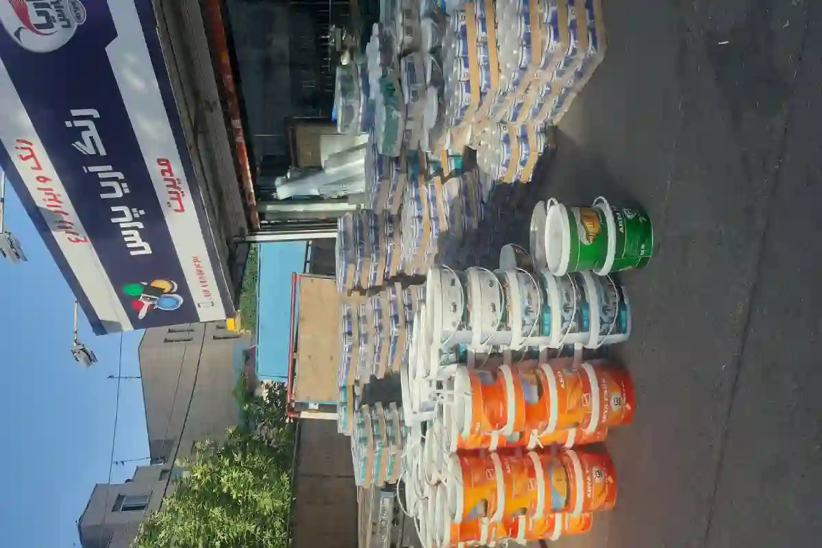 رنگ و ابزارو چسب و لوازم بهداشتی زارع