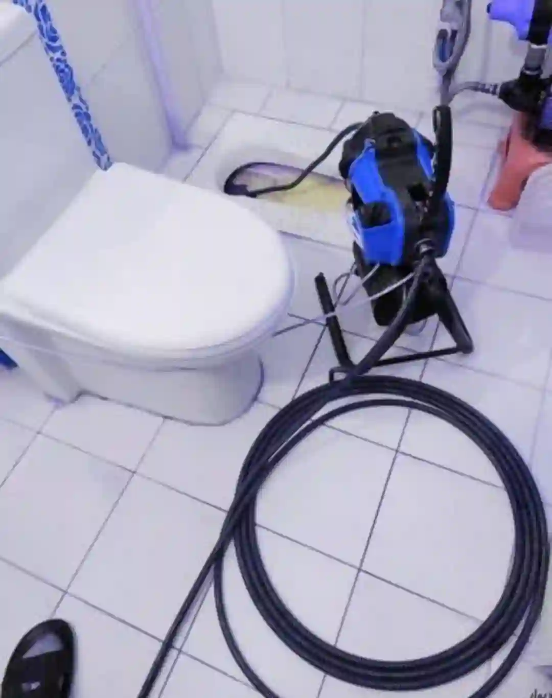 خدمات لوله بازکنی و تخلیه چاه یادگاری