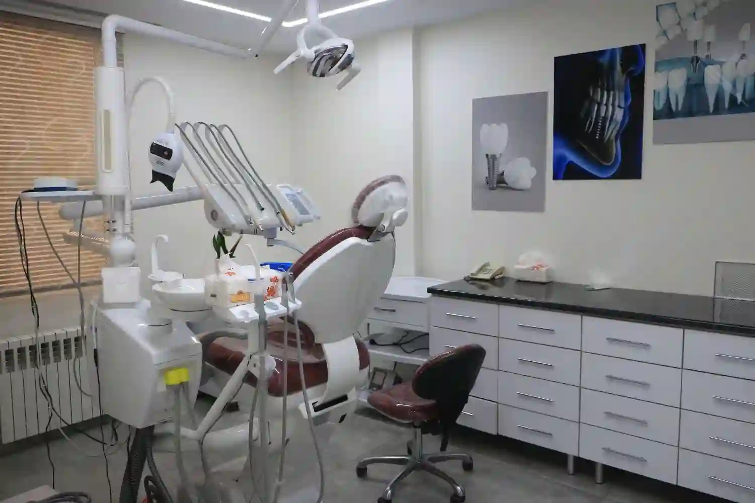 مرکز دندانپزشکی دکتر سمیرا ناظری