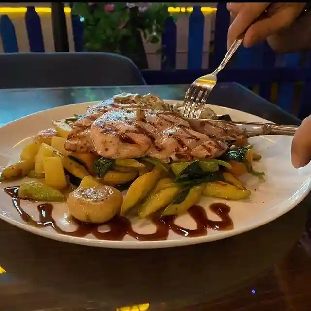 کافه رستوران ایتالیایی بلوکازا