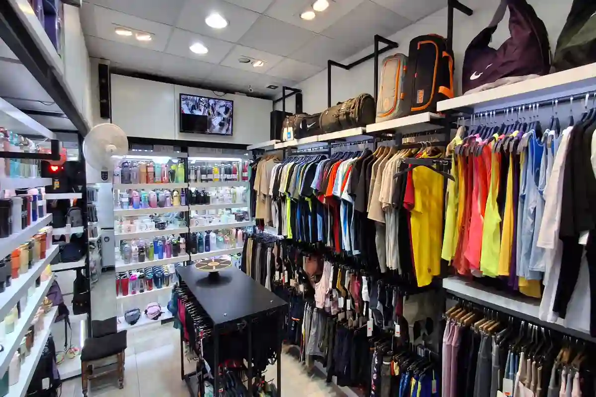فروشگاه لوازم ورزشی رز