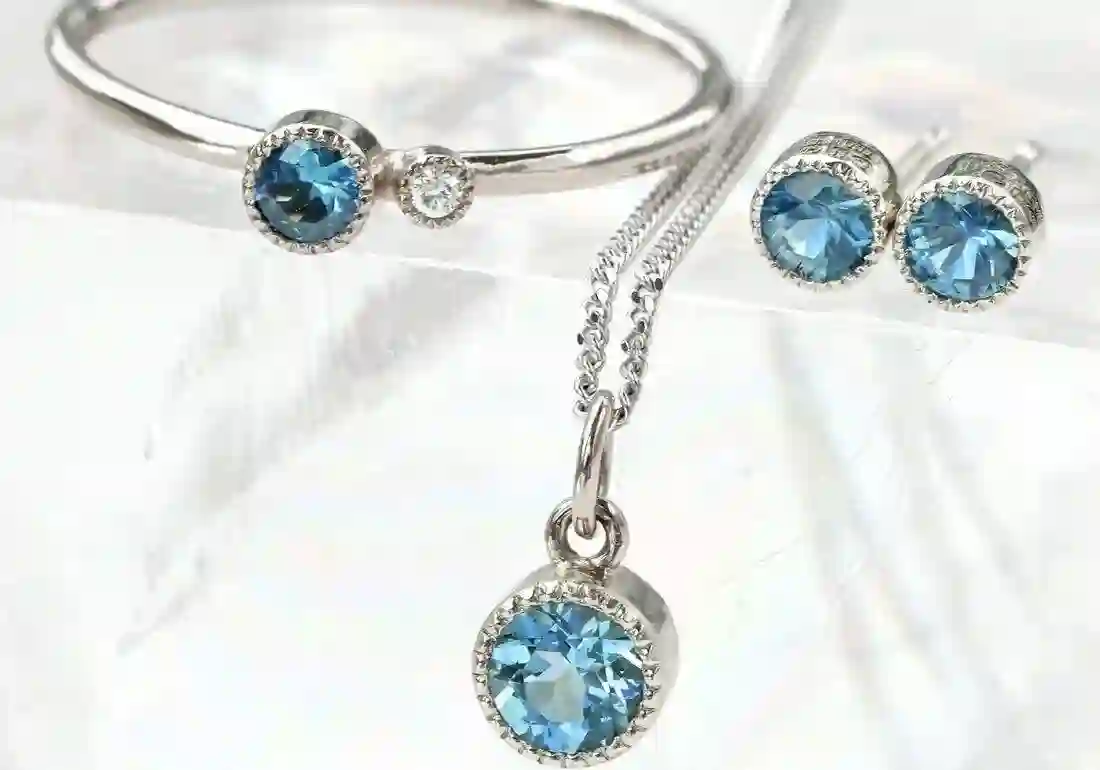 آموزشگاه طلا و جواهرسازی دانا