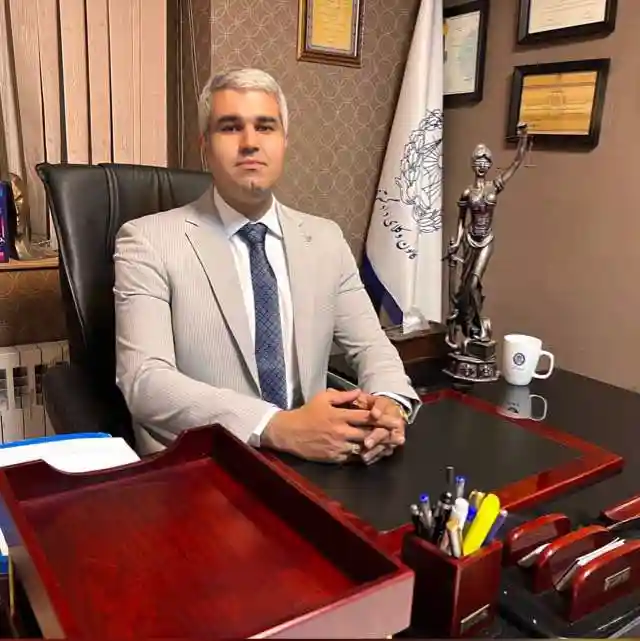 وکیل پایه یک دادگستری دکتر محمد تقی زاده