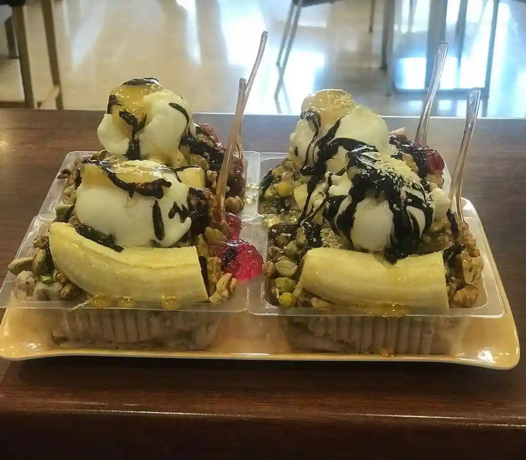 کافی شاپ گل یخ