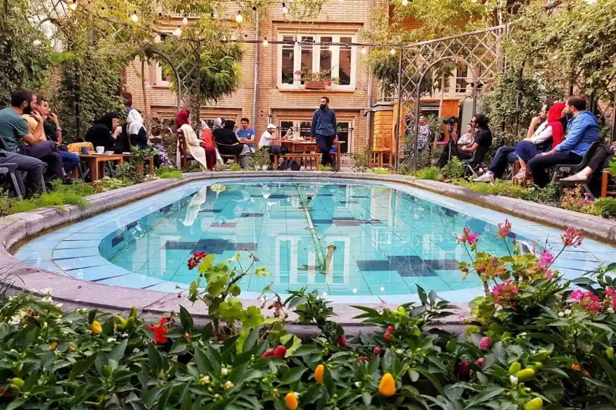 کافه باکارا