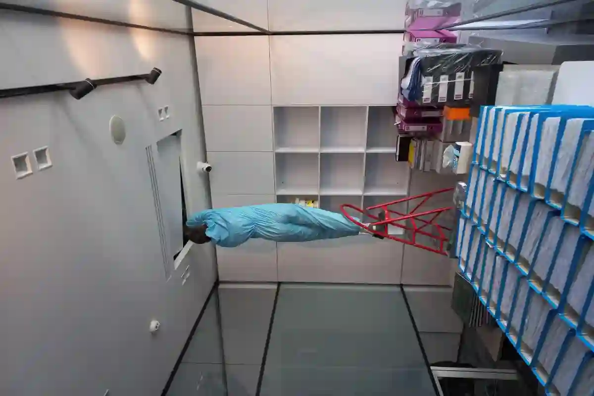 شرکت سمپاشی نانوفناوران (پاسداران)