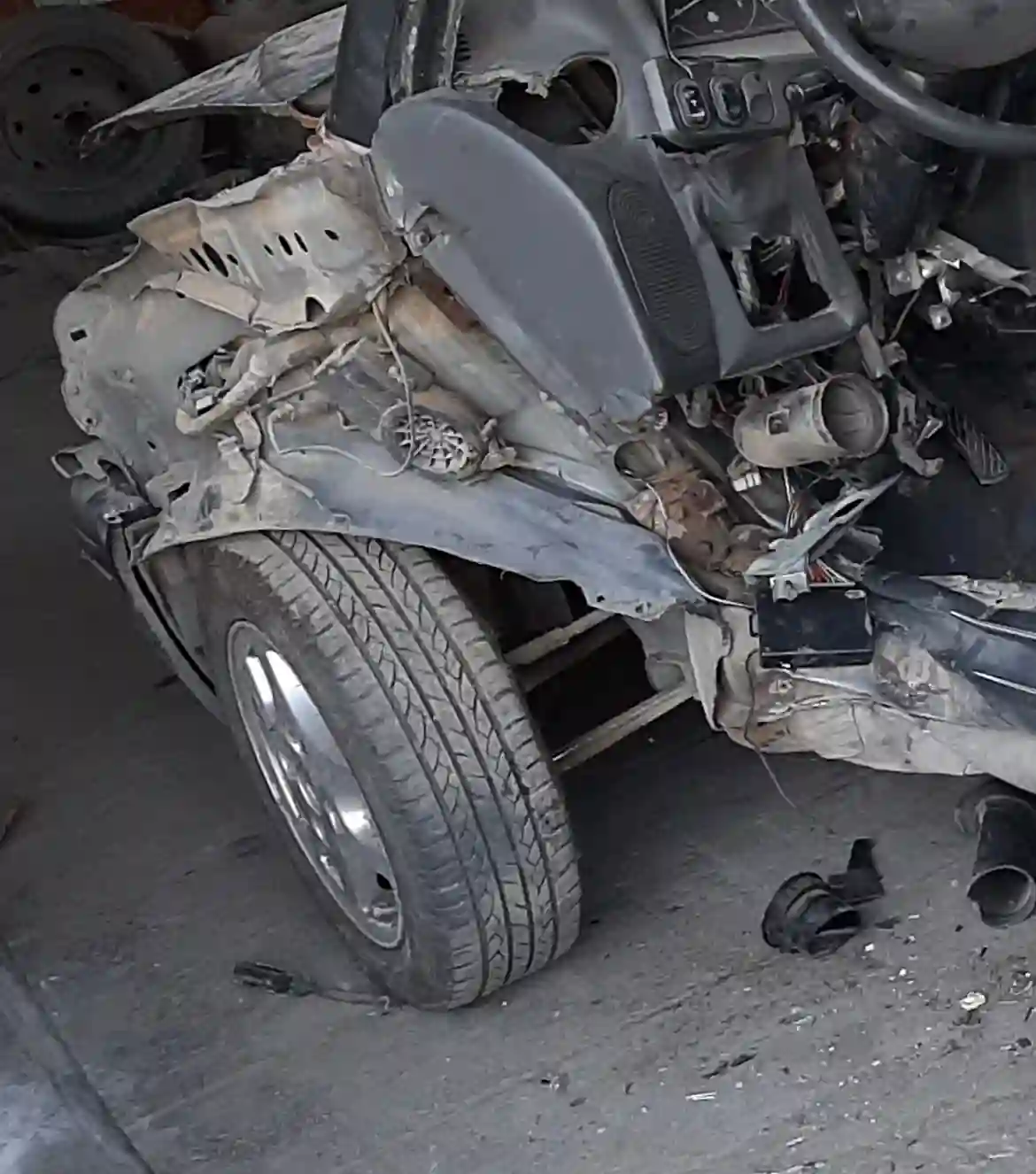 خدمات برق خودرو ادیسون تعمیرات تخصصی ecu