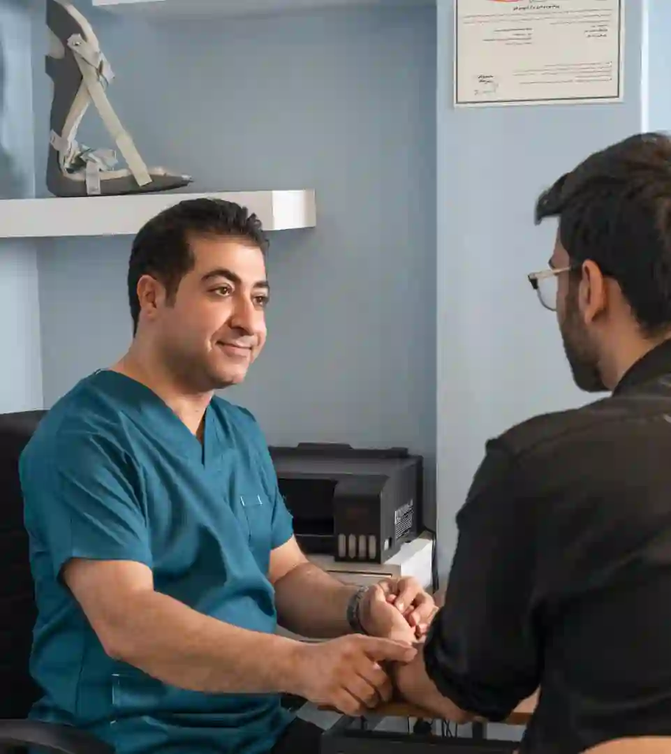 کلینیک ارتوپدی فنی سلیم(درمان غیر جراحی)