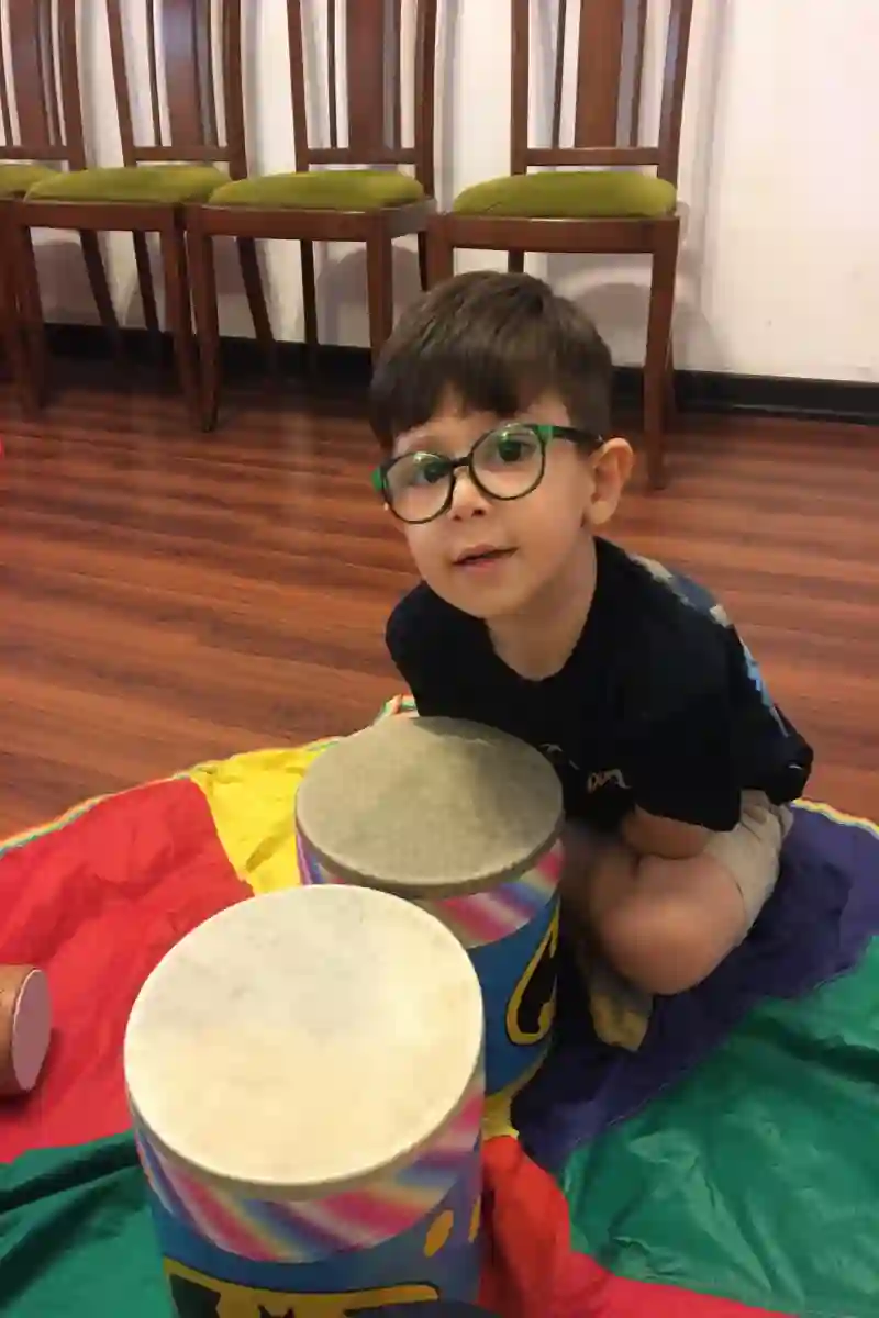 آموزشگاه موسیقی وزیری کیوان ساکت