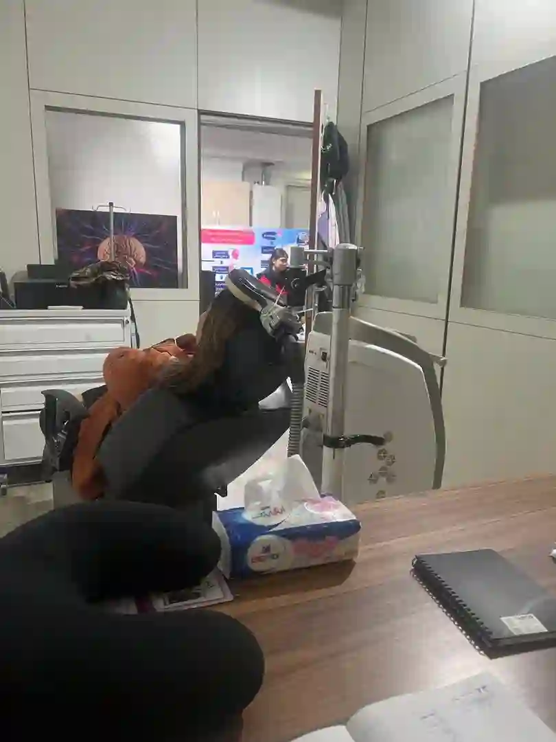 مرکز تخصصی مغز و اعصاب و روان نورومگنتو